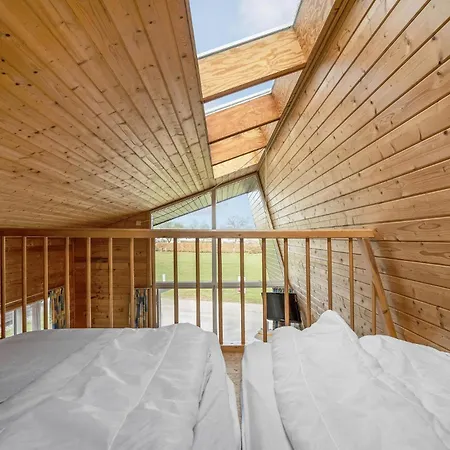 Feriehus Stunning In With Kitchen
